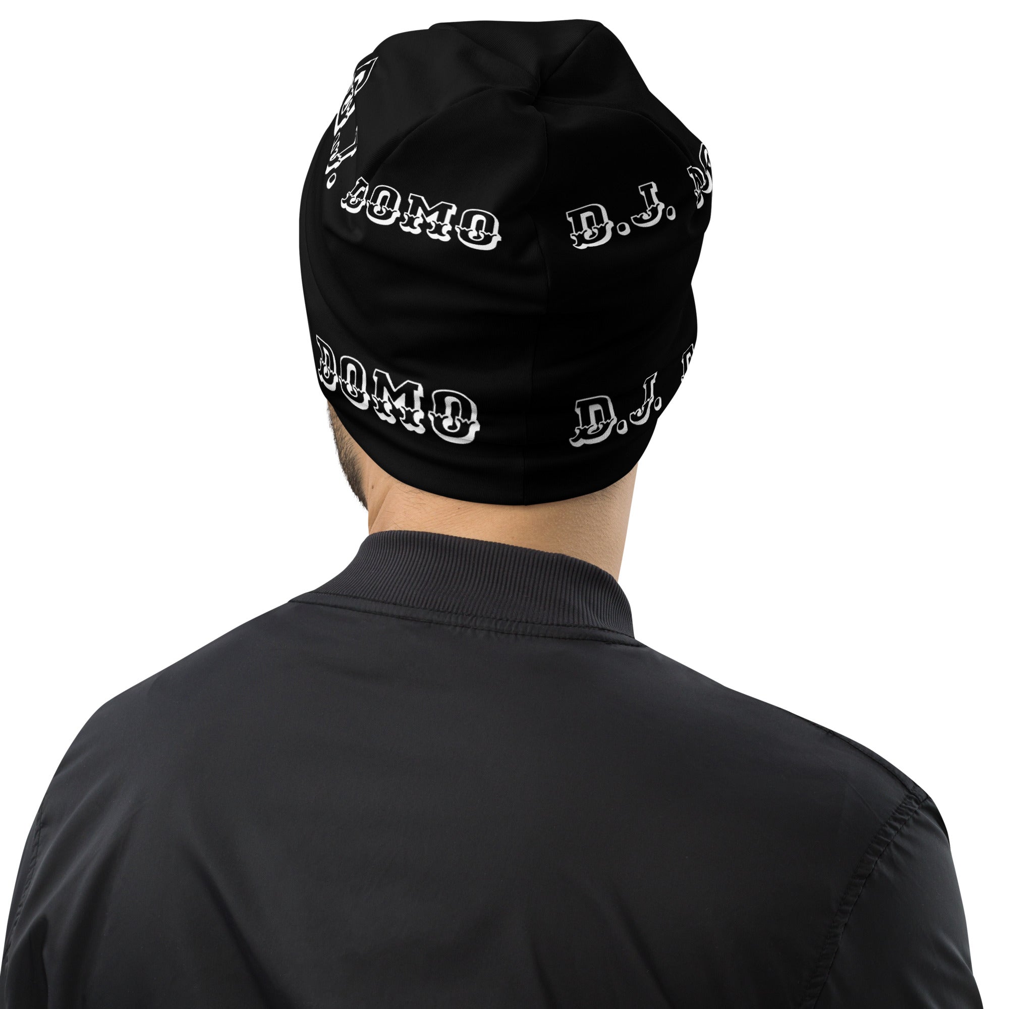 "LOYAL" Beanie Black/White
