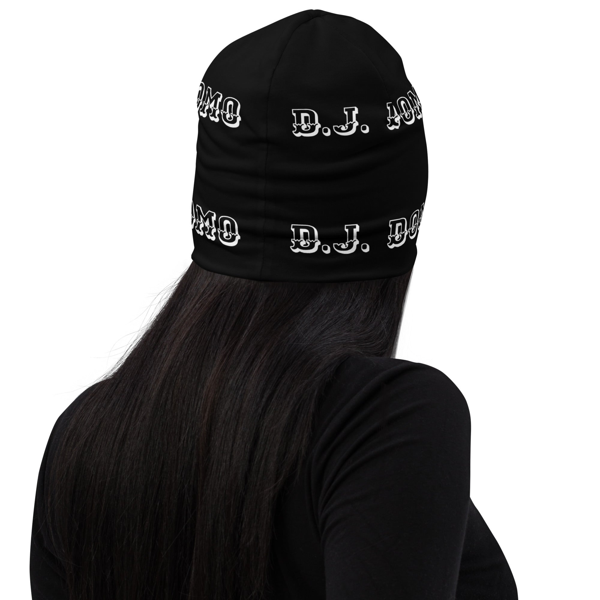 "LOYAL" Beanie Black/White