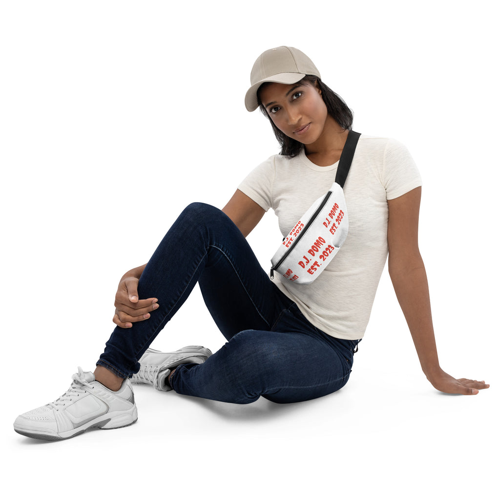 "Est" Fanny Pack White/Red
