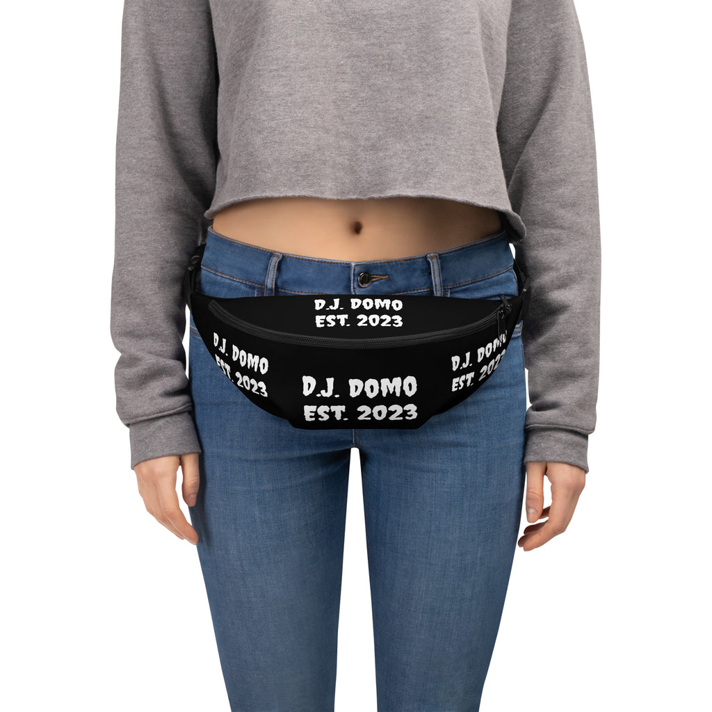 "Est" Fanny Pack Black/White