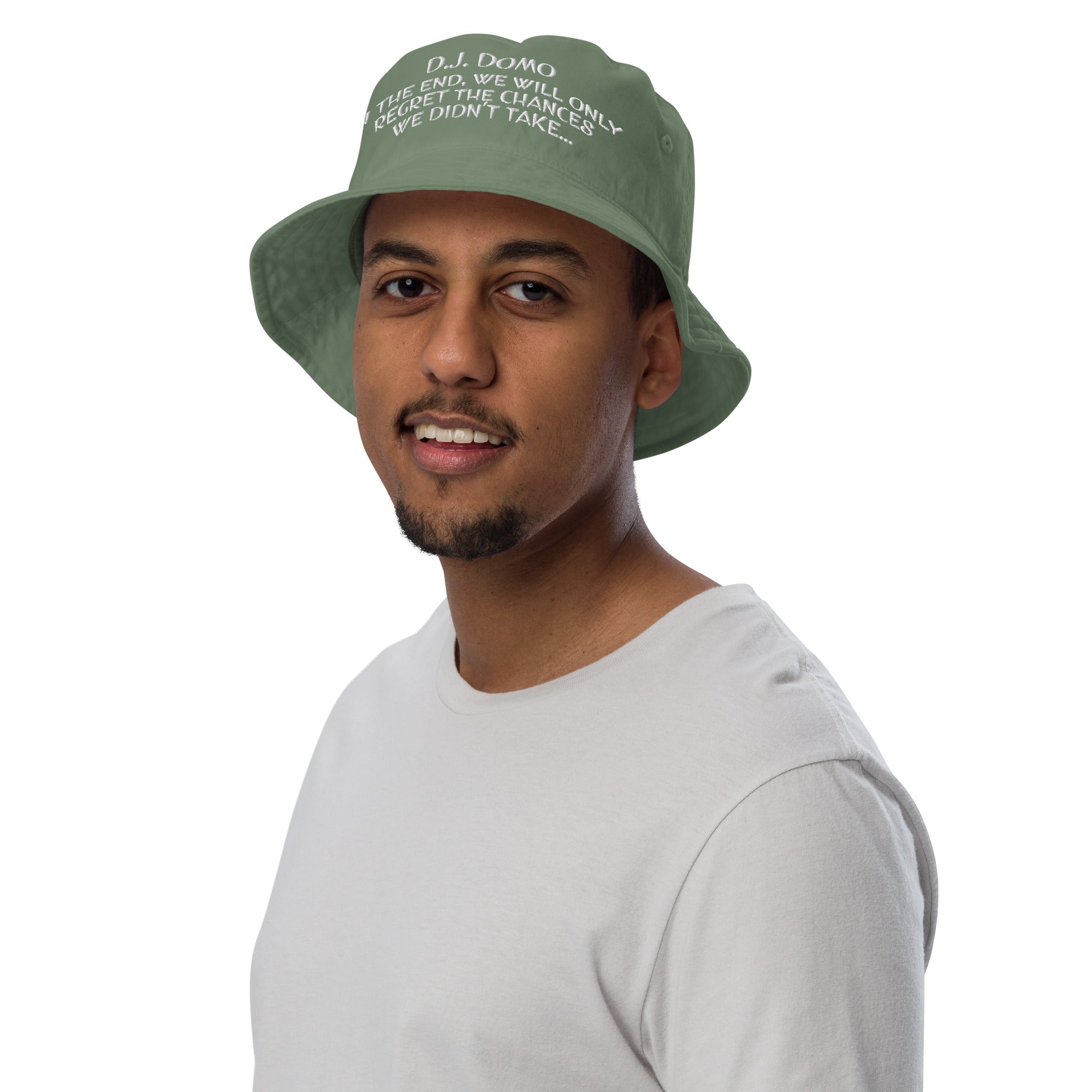"REGRET" Bucket Hat Multi Colors/White
