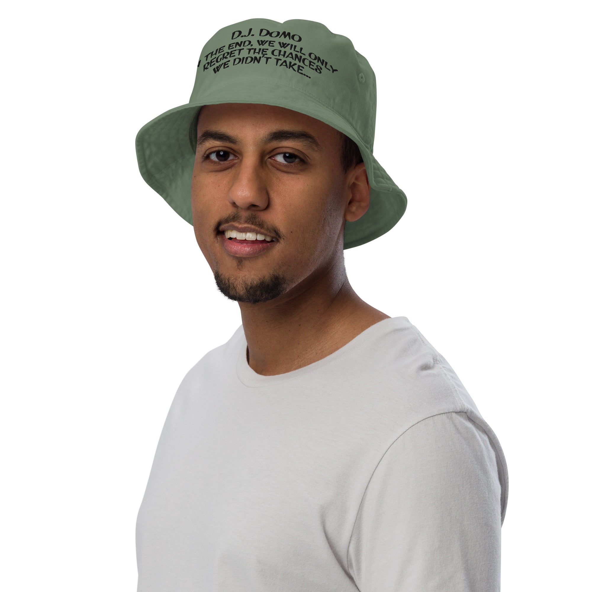 "REGRET" Bucket Hat Multi Colors/Black